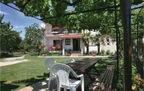 2 Bedroom Stunning Apartment In Labin